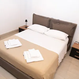 https://politeama-palermo.palermohotels.org